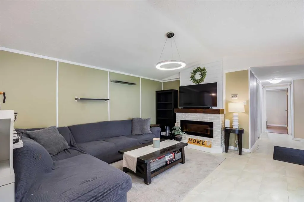 649 Main Street N, #53