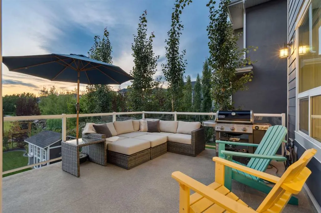 117 West Grove Point SW