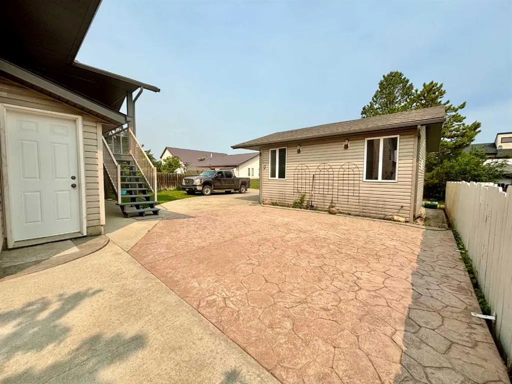 4583 Eastview Crescent