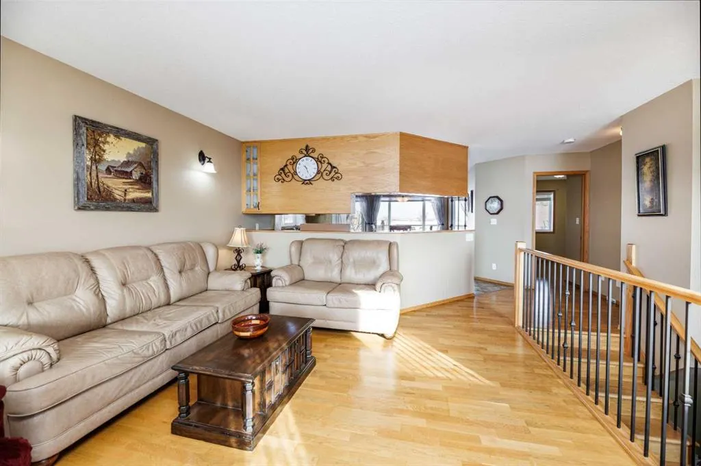 4583 Eastview Crescent