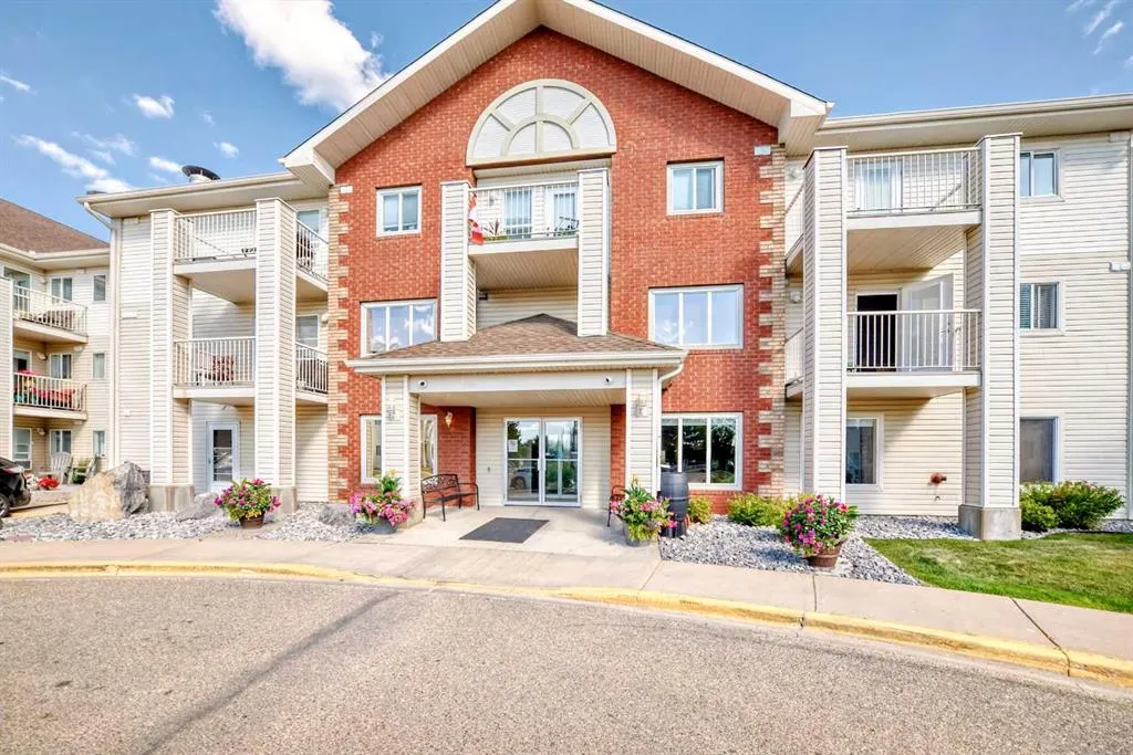 56 Carroll Crescent, #231