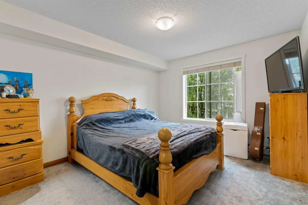 99 Copperstone Park SE, #1218