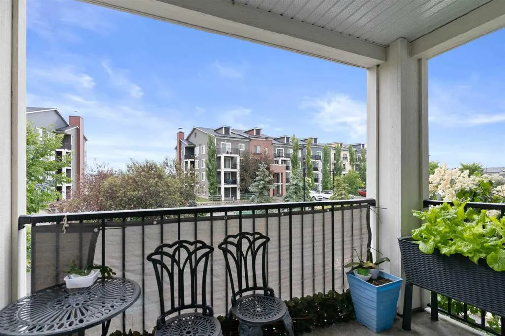 99 Copperstone Park SE, #1218