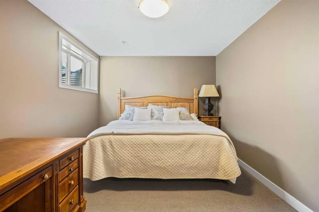 80 Tuscany Summit Terrace NW