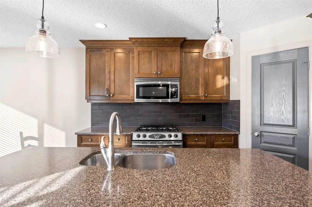 80 Tuscany Summit Terrace NW