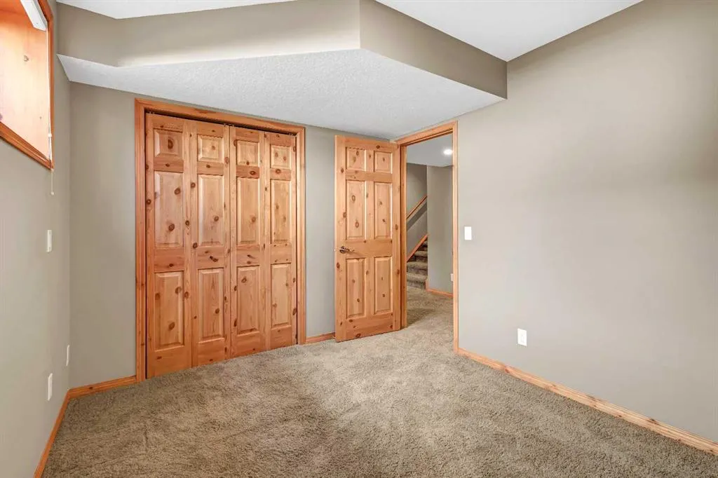 113 Wentworth Close SW
