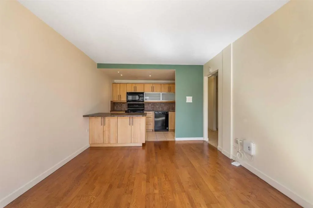 1717 Westmount Road NW, #10
