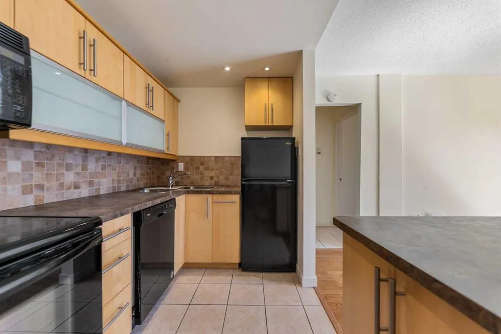 1717 Westmount Road NW, #10