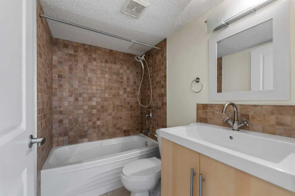 1717 Westmount Road NW, #10