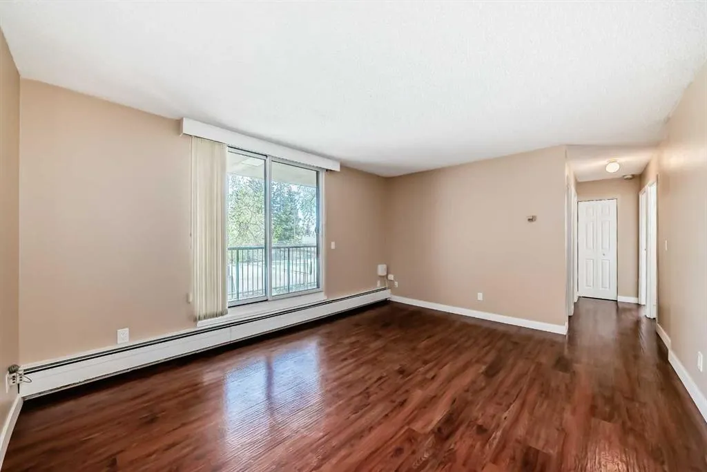 4944 Dalton Drive NW, #202