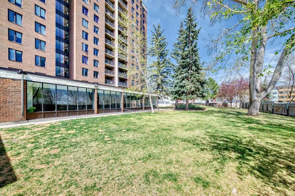 4944 Dalton Drive NW, #202
