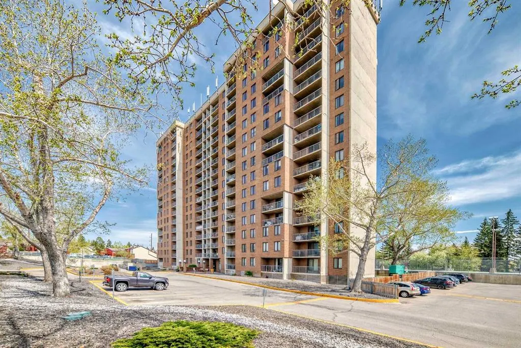 4944 Dalton Drive NW, #202