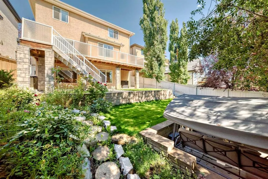 173 Tuscany Ridge Park NW
