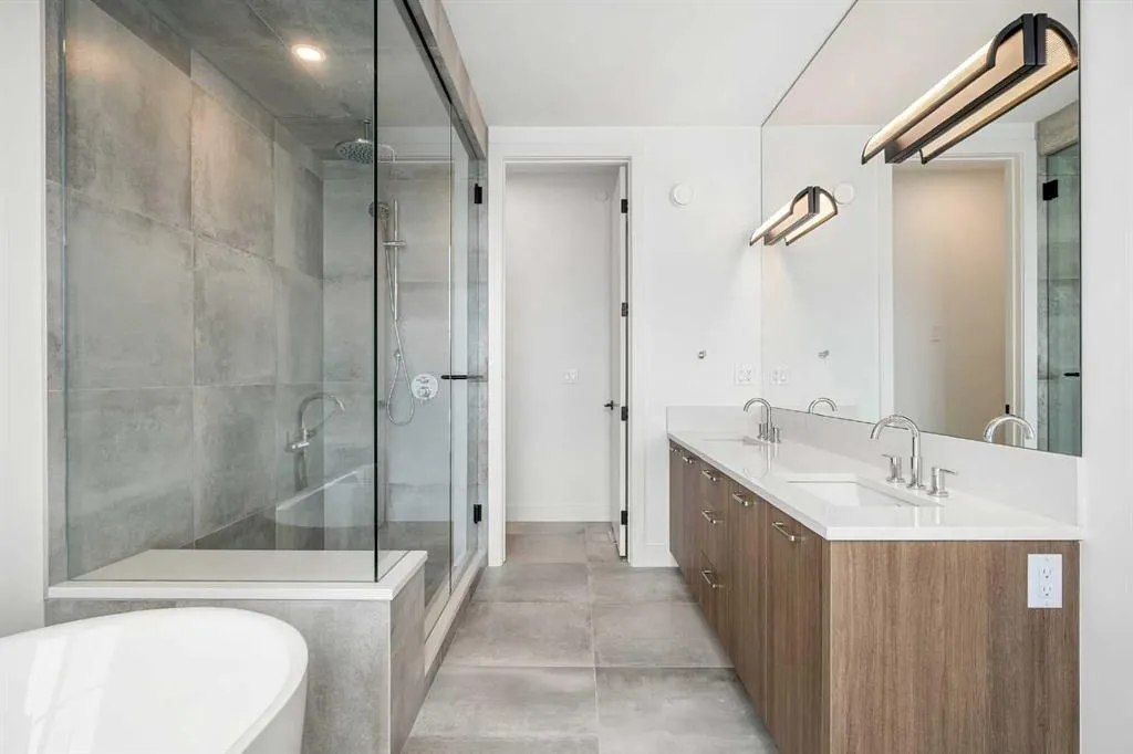 36 Greenwich Heath NW
