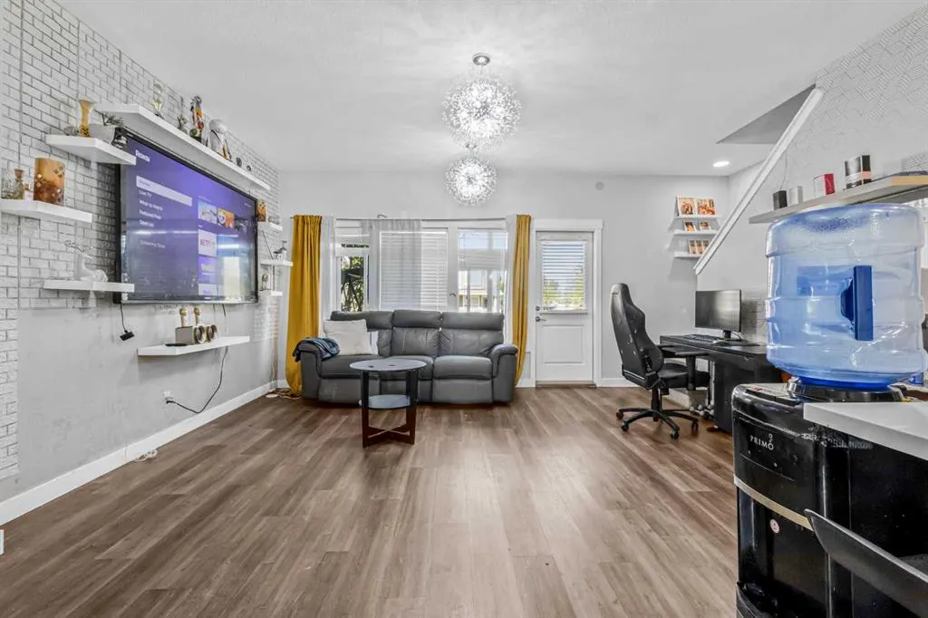 351 Monteith Drive SE, #94