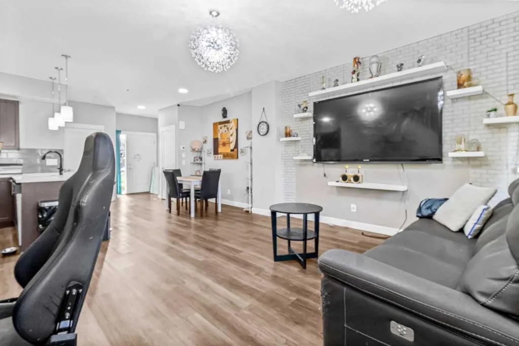 351 Monteith Drive SE, #94