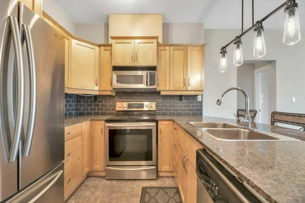 5605 Henwood Street SW, #3209
