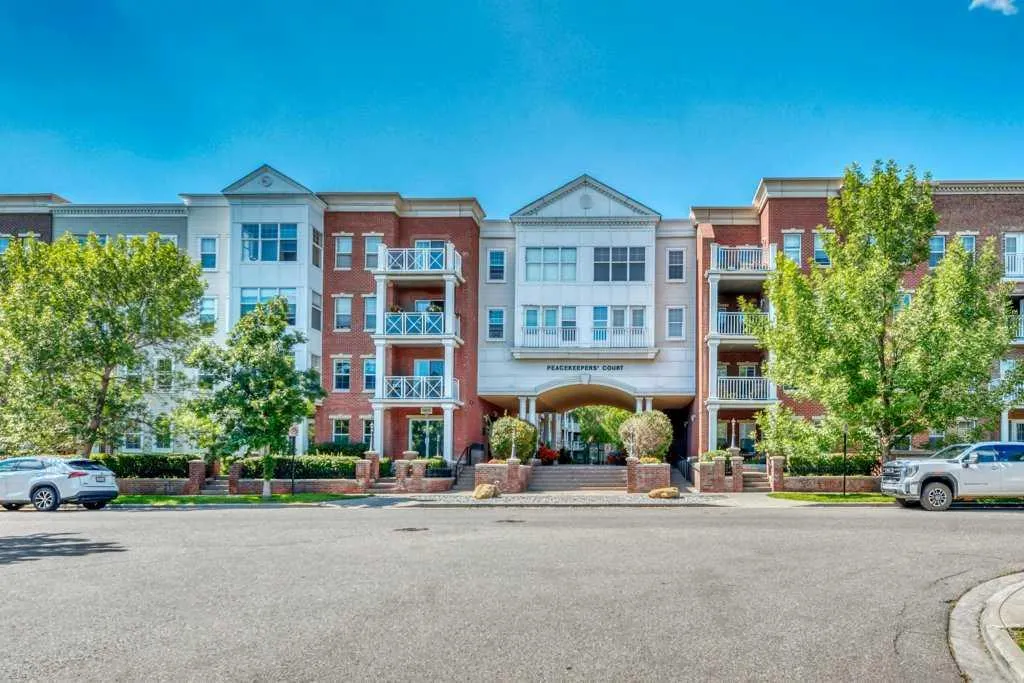 5605 Henwood Street SW, #3209