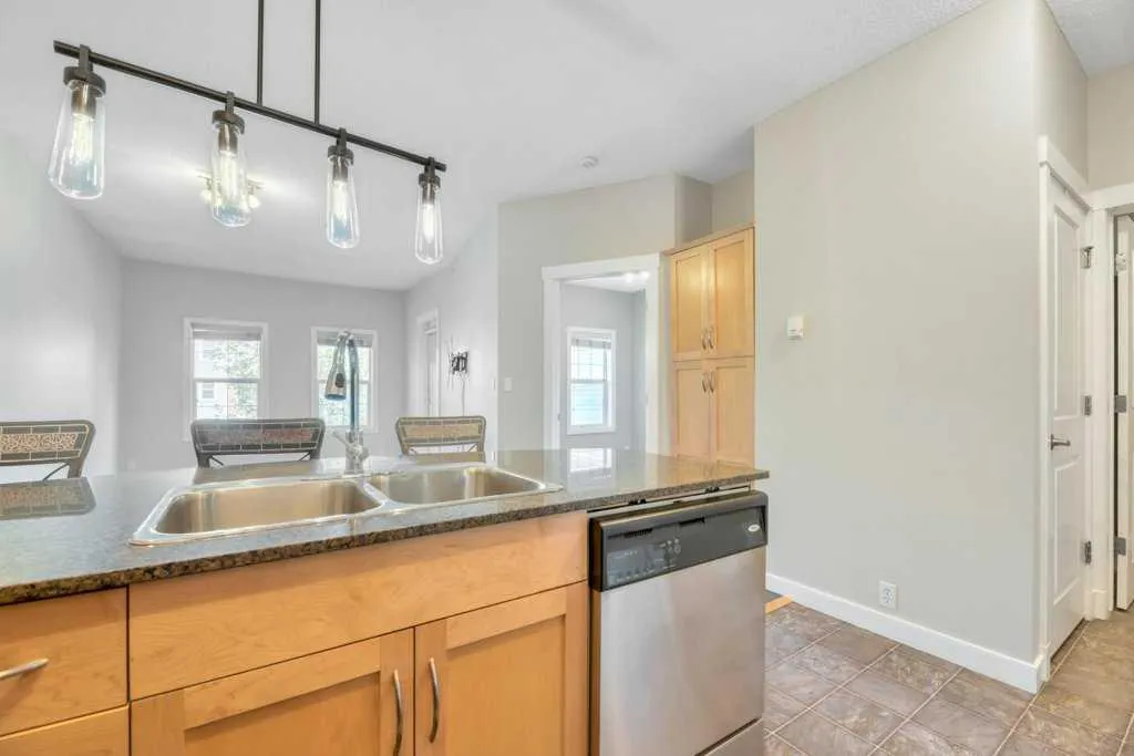5605 Henwood Street SW, #3209