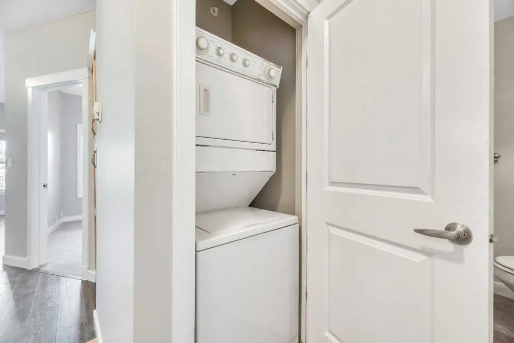 5605 Henwood Street SW, #3209