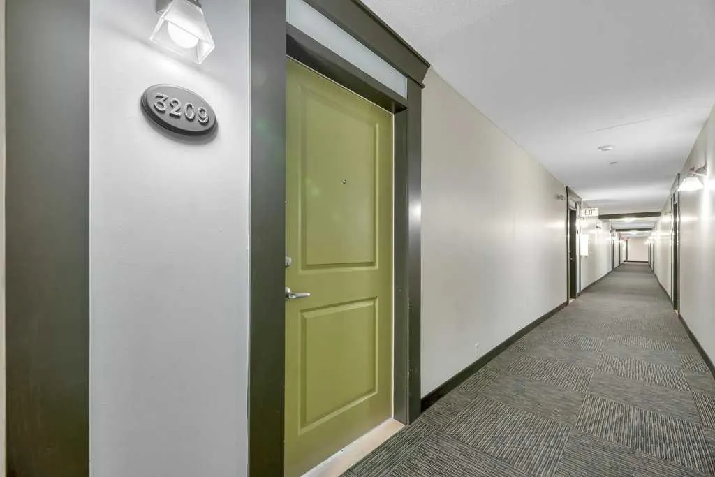 5605 Henwood Street SW, #3209