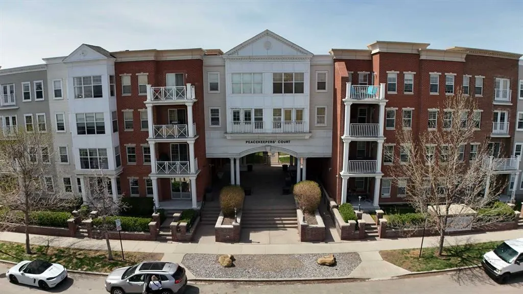 5605 Henwood Street SW, #3209