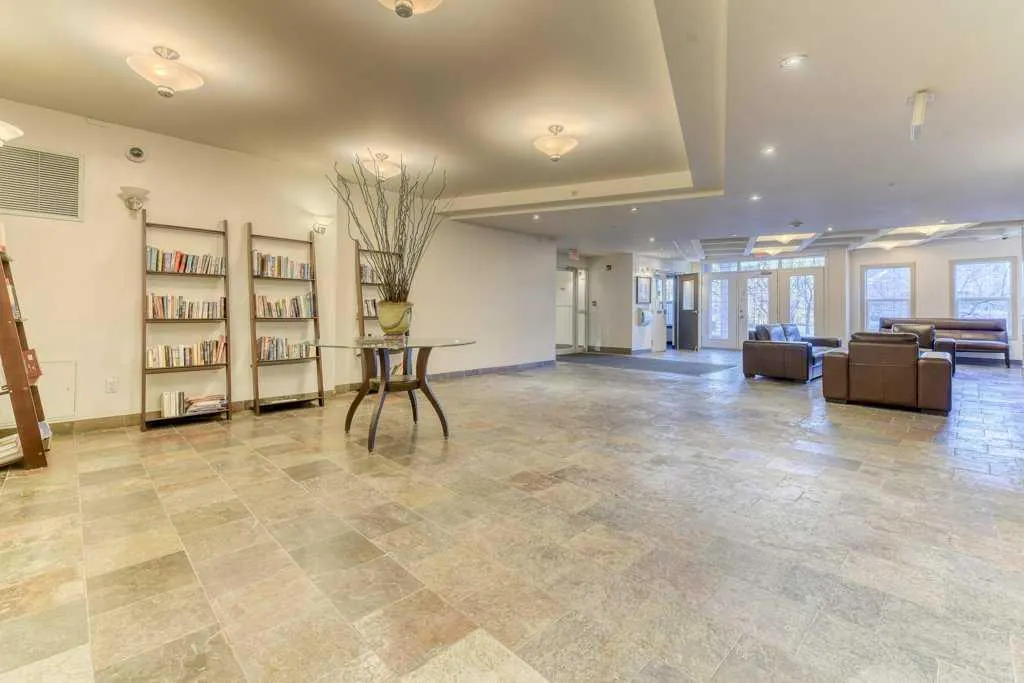 5605 Henwood Street SW, #3209