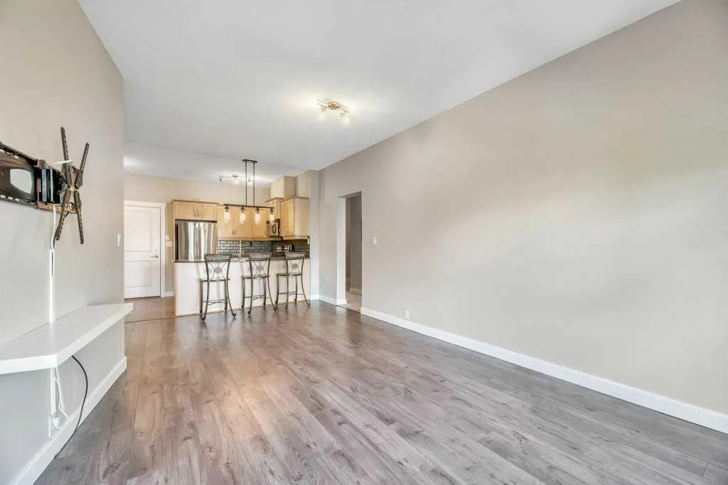 5605 Henwood Street SW, #3209