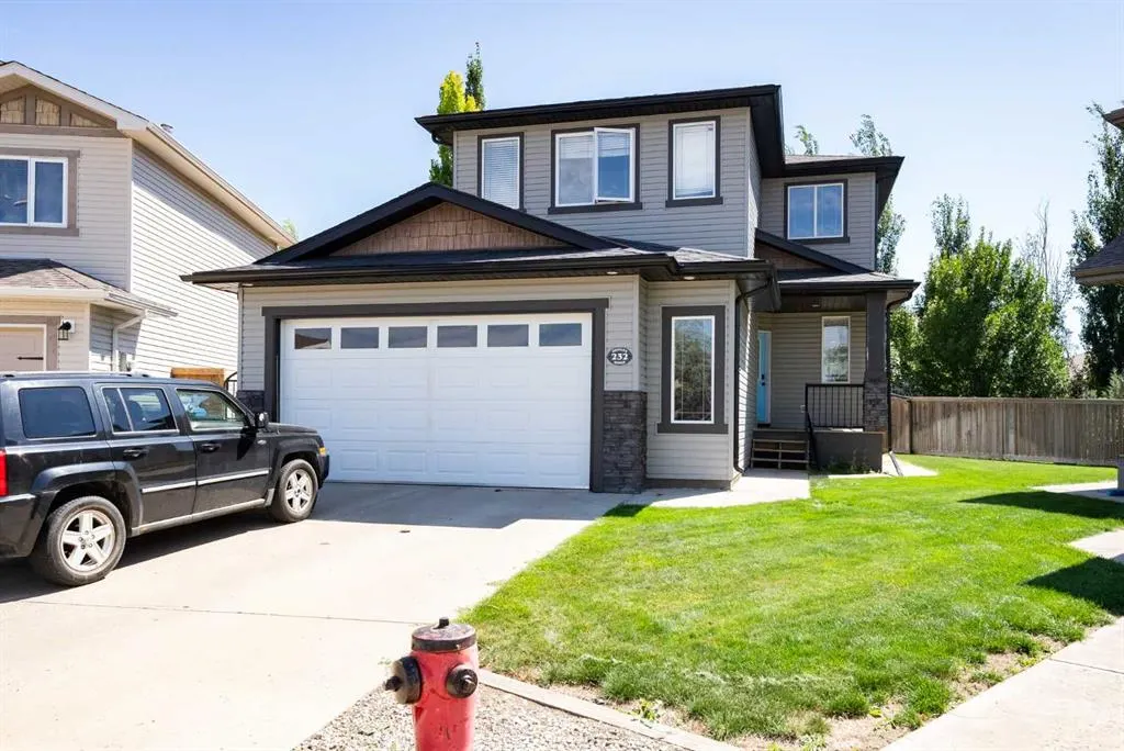 232 Silkstone Bay W
