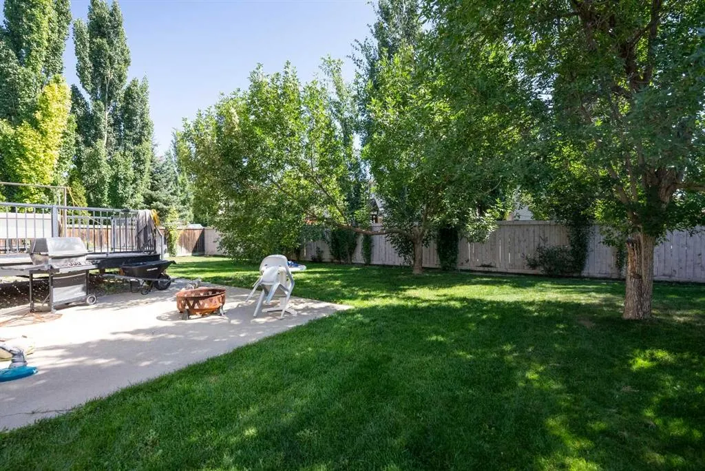 232 Silkstone Bay W