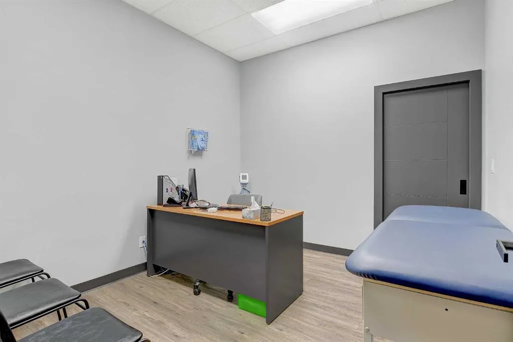 10055 120 Avenue, #101