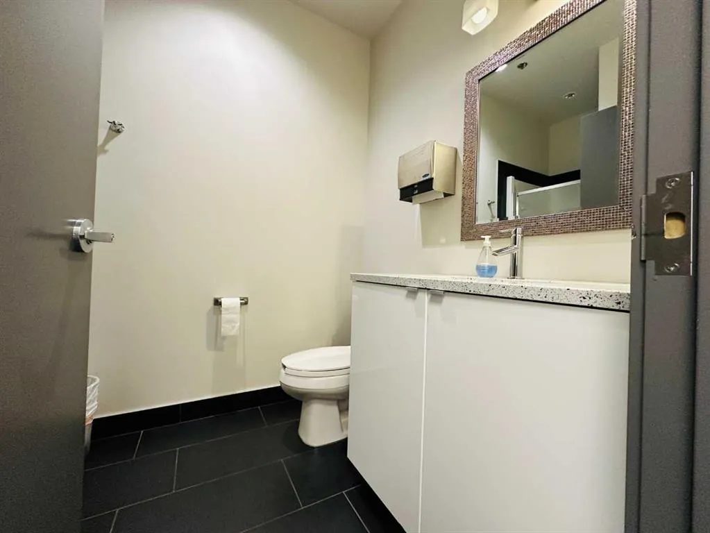 10514 67 Avenue, #204