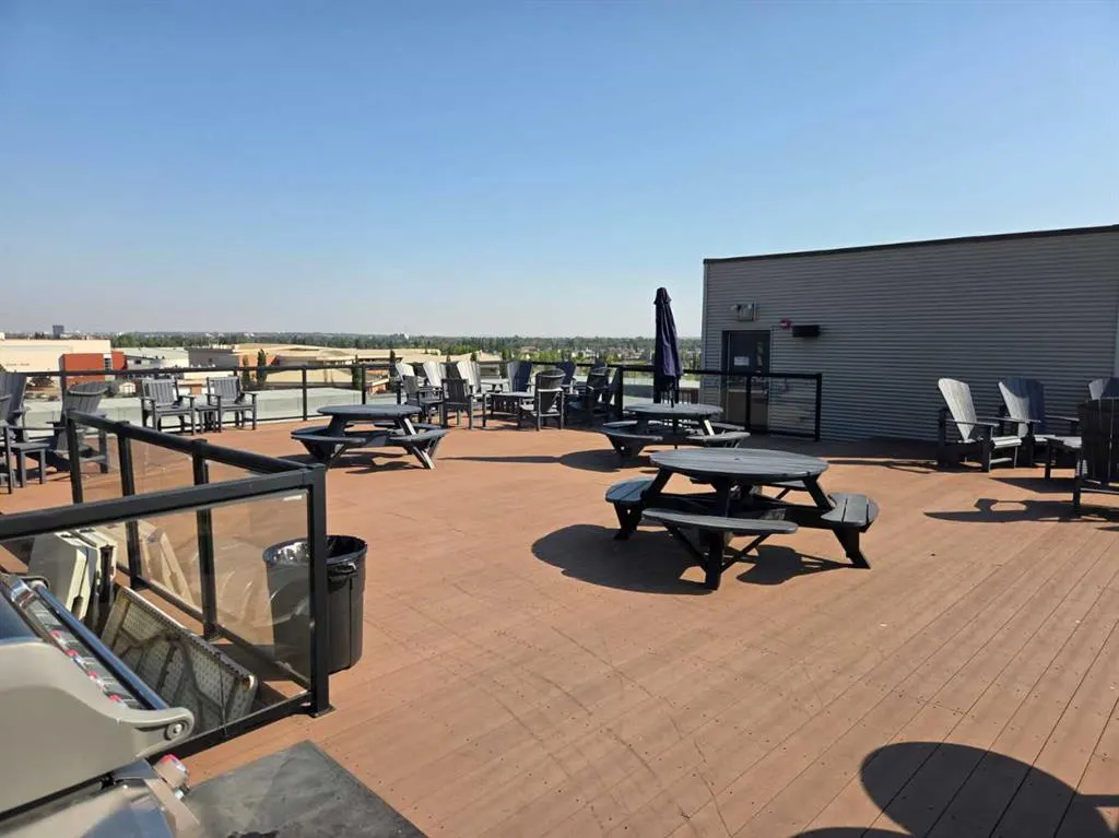 10514 67 Avenue, #204