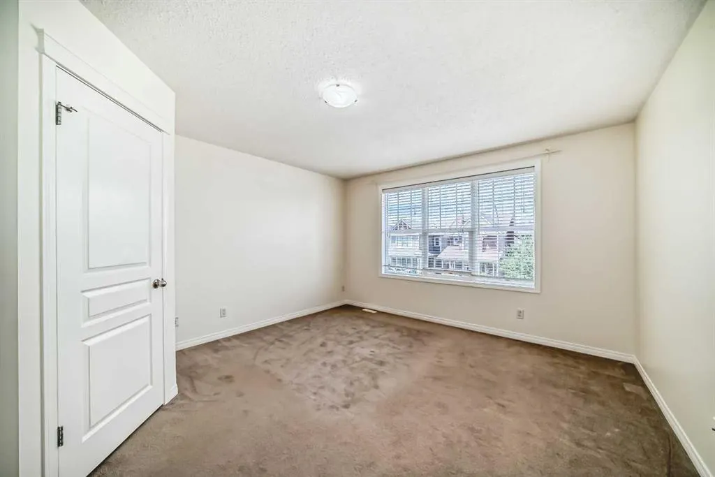 23 Auburn Bay Manor SE