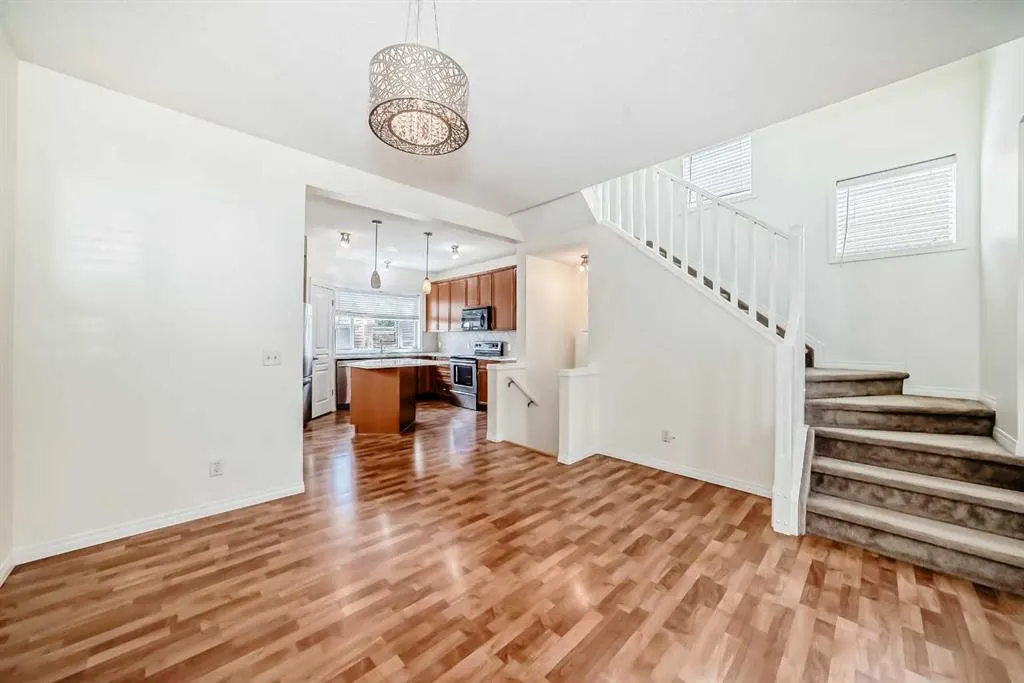 23 Auburn Bay Manor SE