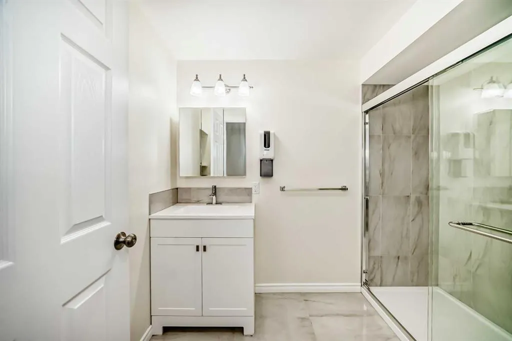 23 Auburn Bay Manor SE
