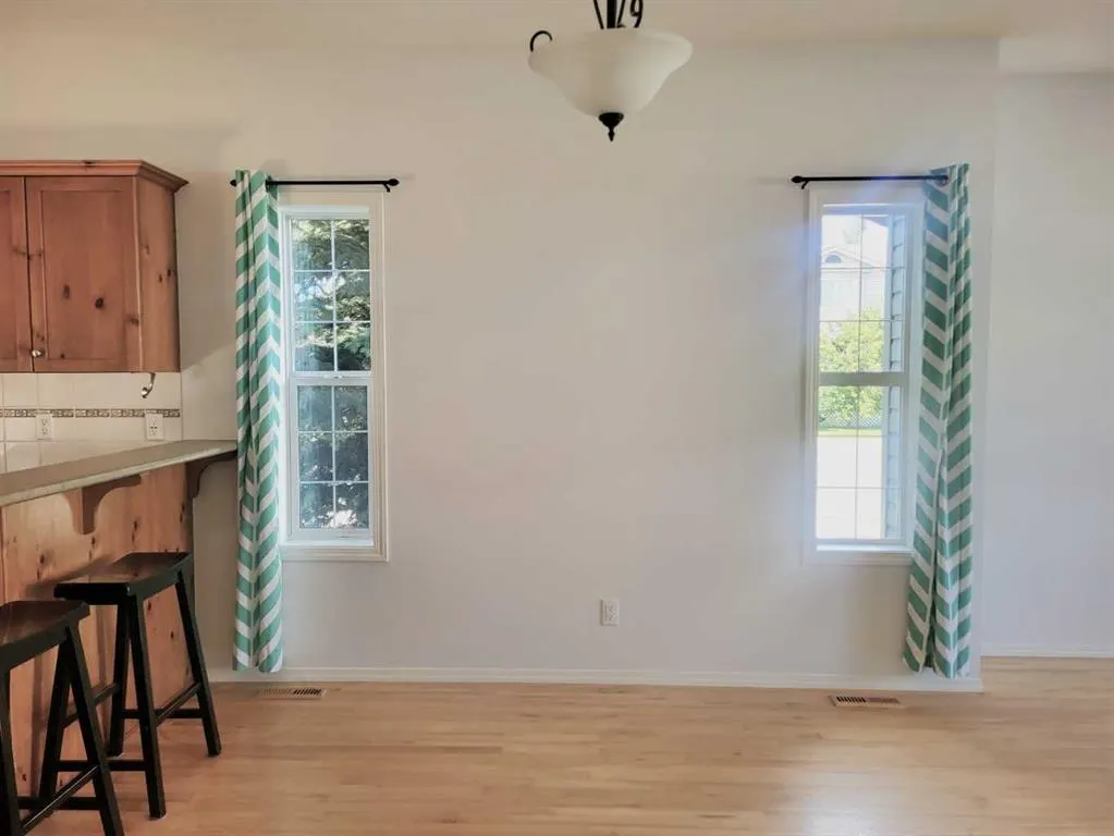 2001 Luxstone Boulevard NW, #504