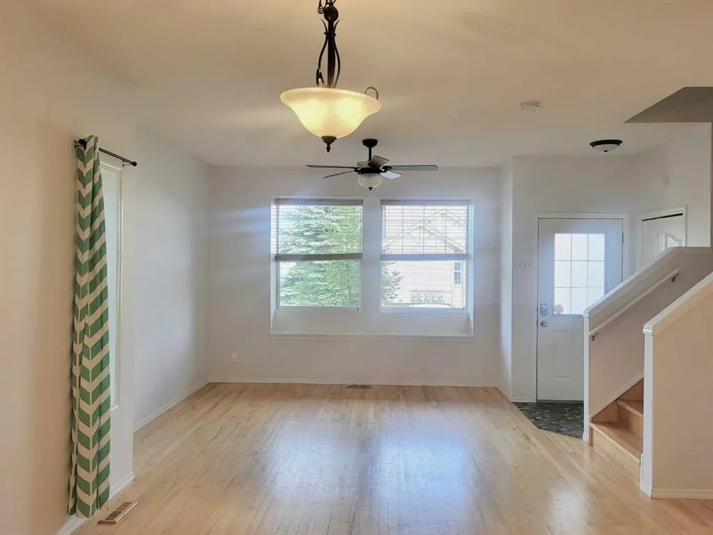 2001 Luxstone Boulevard NW, #504