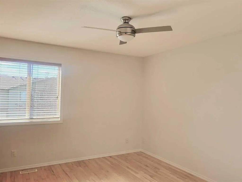 2001 Luxstone Boulevard NW, #504