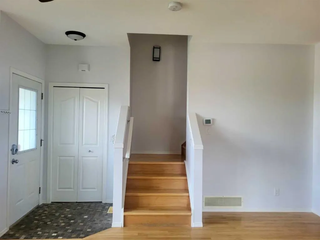 2001 Luxstone Boulevard NW, #504