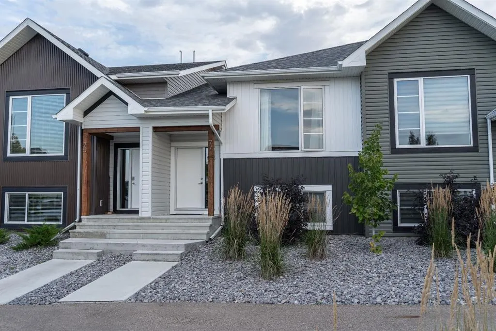 77 Ellington Crescent