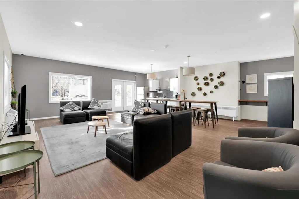 181 Skyview Ranch Manor NE, #2401