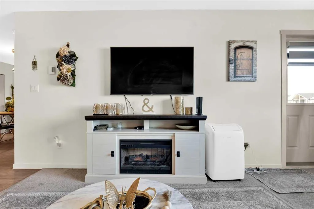 181 Skyview Ranch Manor NE, #2401