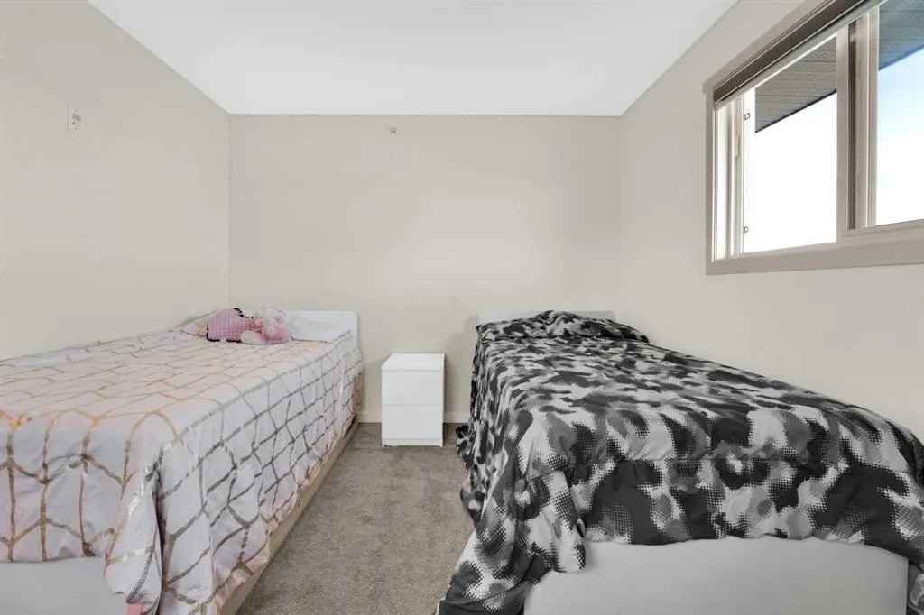 181 Skyview Ranch Manor NE, #2401