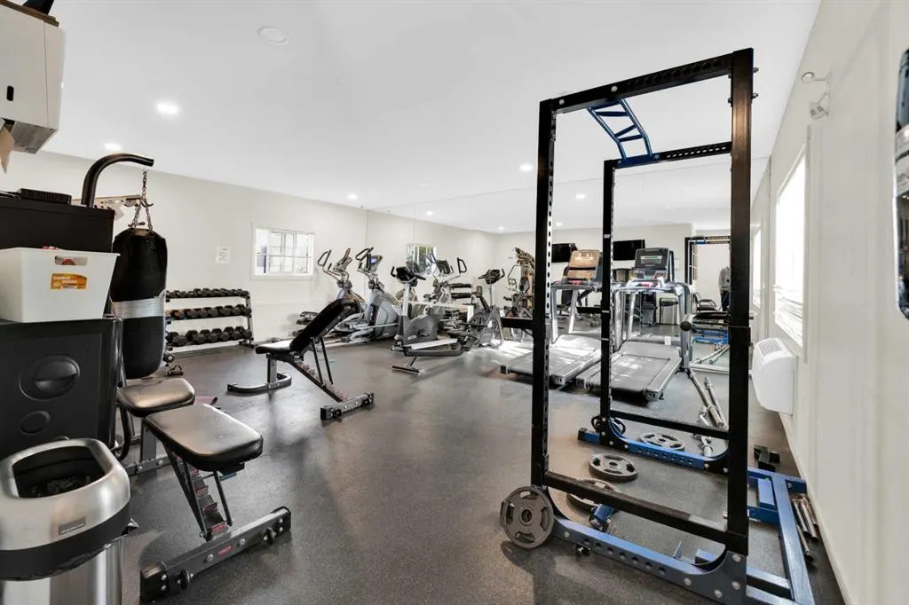 181 Skyview Ranch Manor NE, #2401