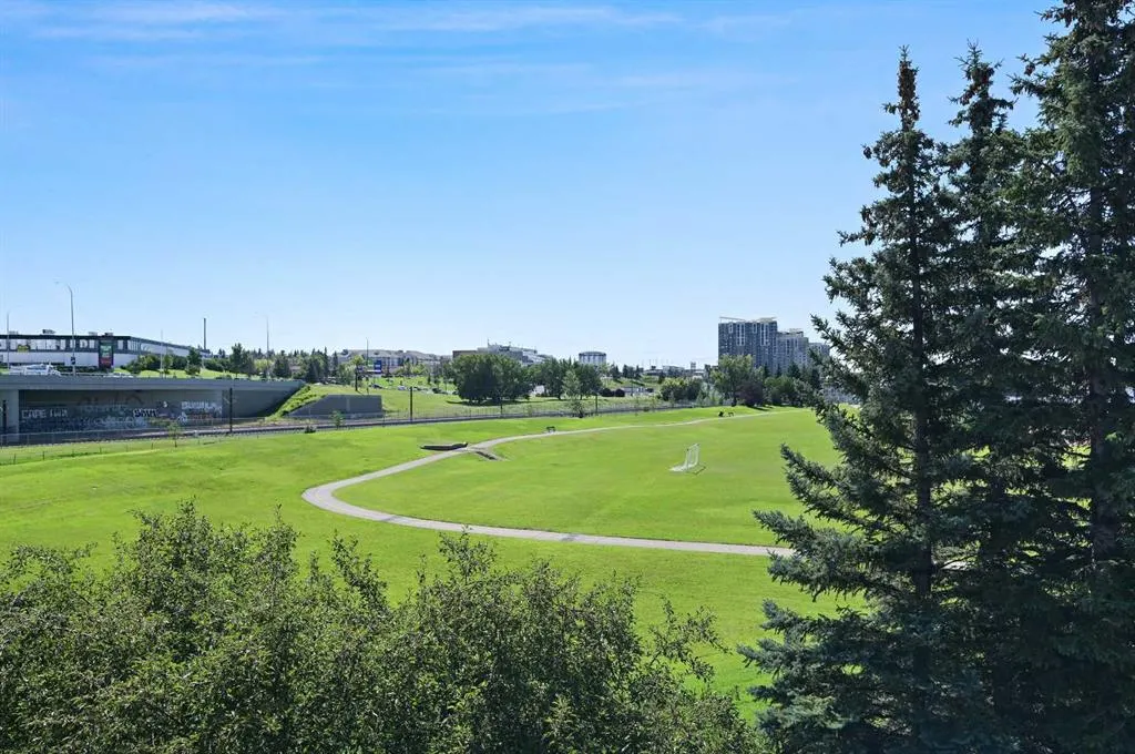 495 78 Avenue SW, #301