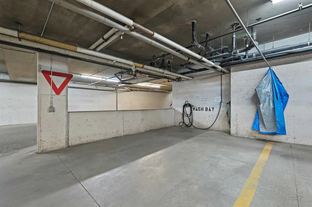 495 78 Avenue SW, #301