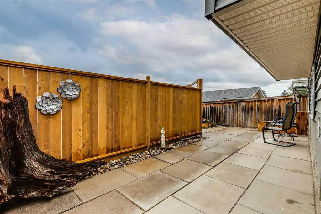 19 Martinwood Court NE