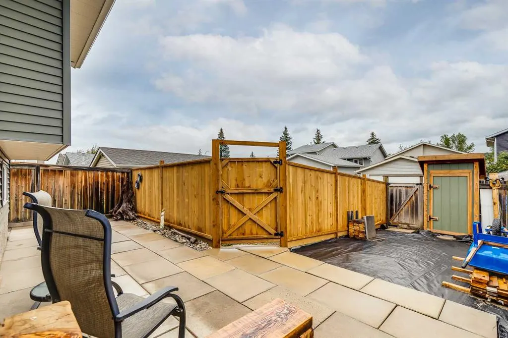 19 Martinwood Court NE