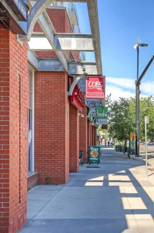 1110 3 Avenue NW, #208